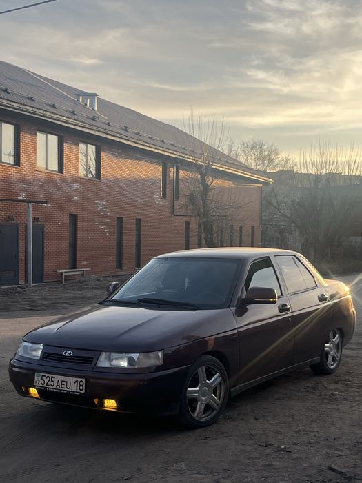 Продам ваз 2110 богдан 2003 года