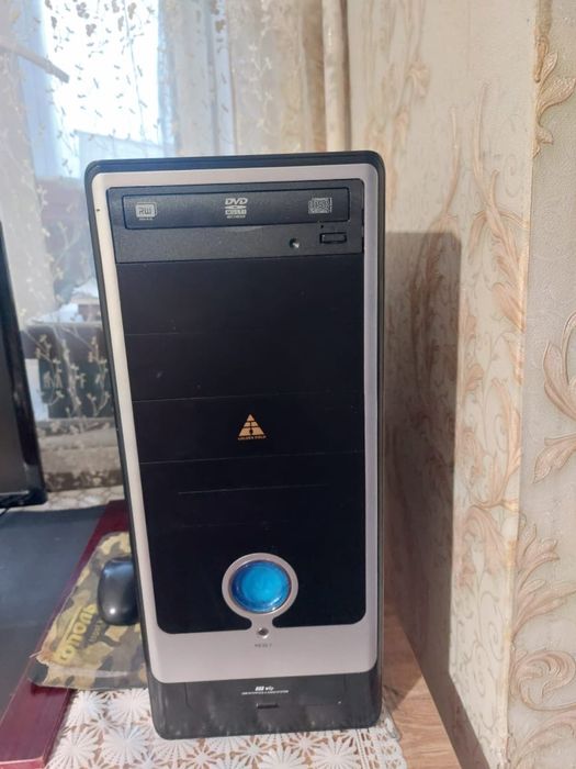 Продам компьютер