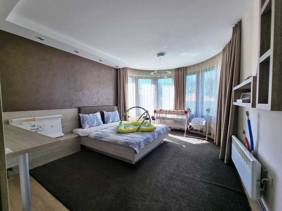 Продава се Къща в с. Рилци, Област Благоевград - 440 кв.м за 1263 €/кв.м - Снимка #8