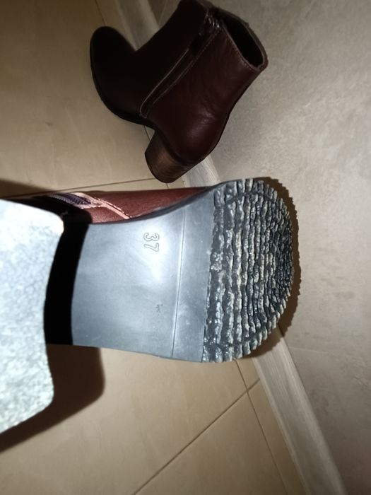 Естествена кожа обувки