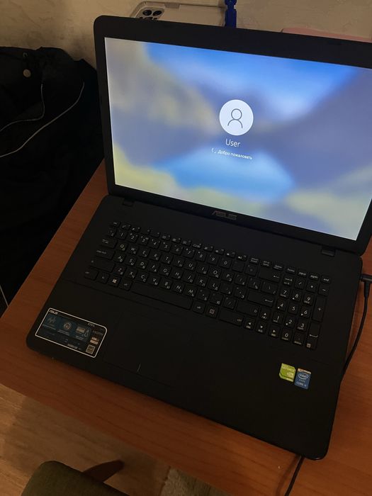 Ноутбук ASUS срочно