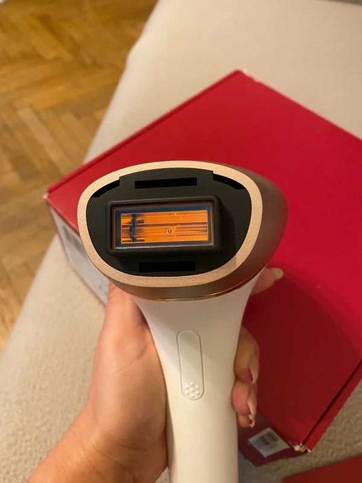 Philips Lumea IPL 9900 BRI973/00 – folosit 2x, accesorii complete, factura