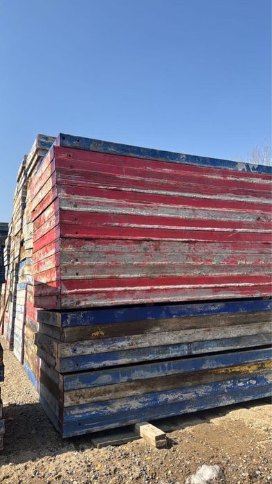 Продаётся щитовидная строительная опалубка