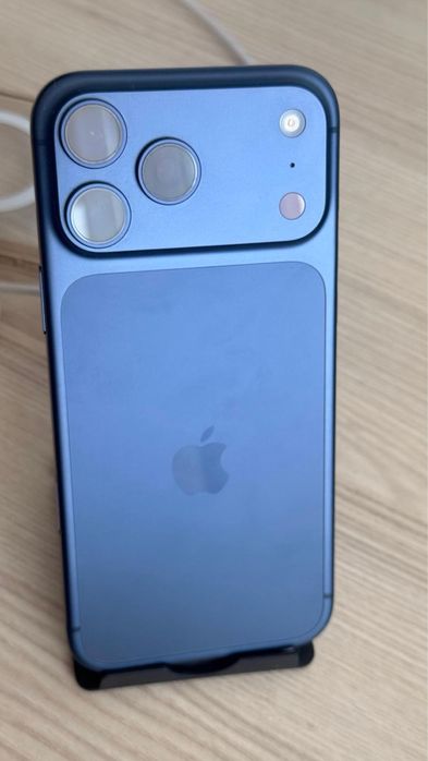 iPhone 17 pro 256 gb
