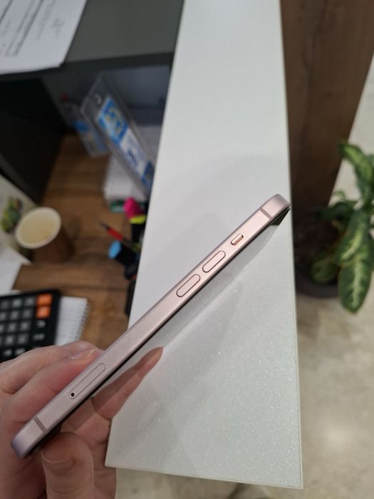 Iphone 15 Pink 128GB