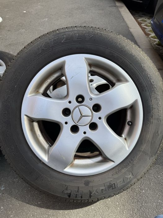 Set jante aliaj R15 Mercedes cu cauciucuri de vara