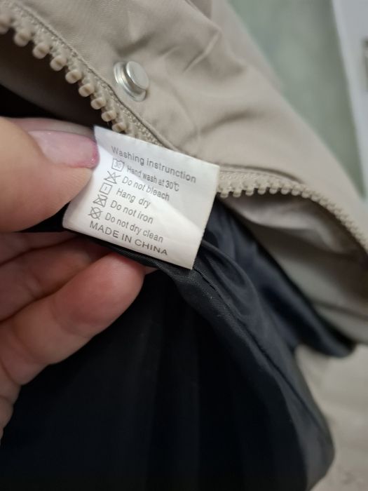 Продам зимнюю куртку