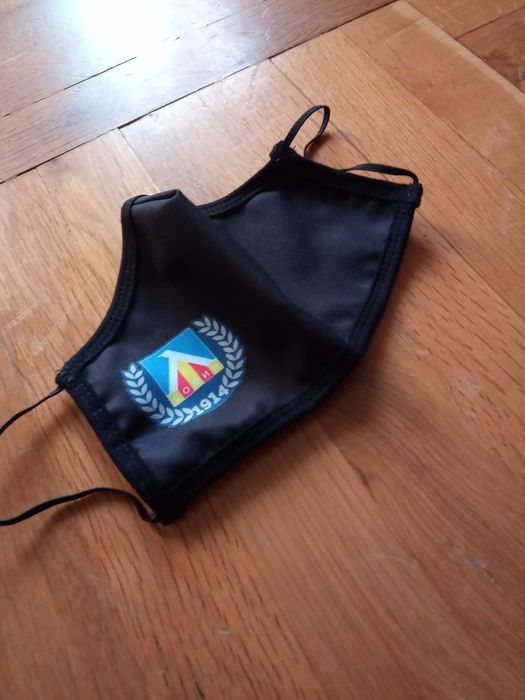 Предпазна маска Левски