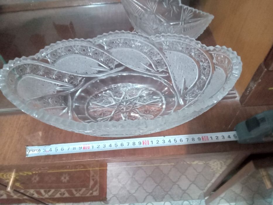 Вазы хрустальные продам 10.000