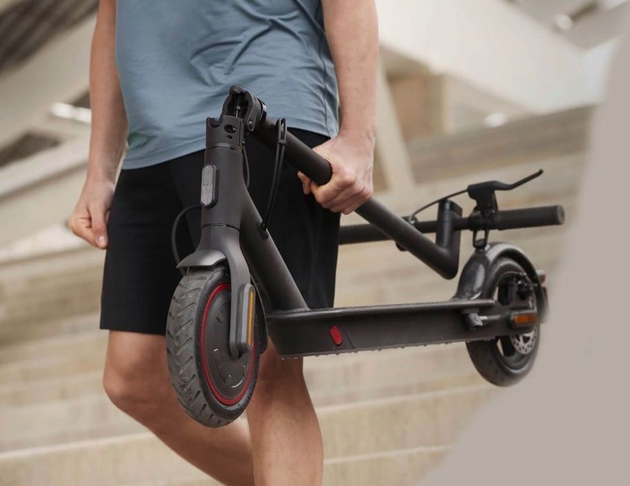 Самокат Xiaomi Mi Electric Scooter Pro 2