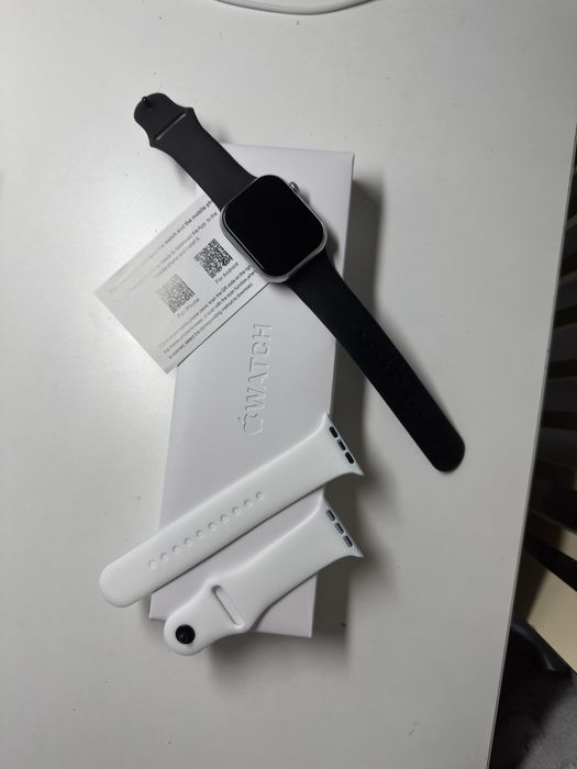 Часы Apple Watch s 11