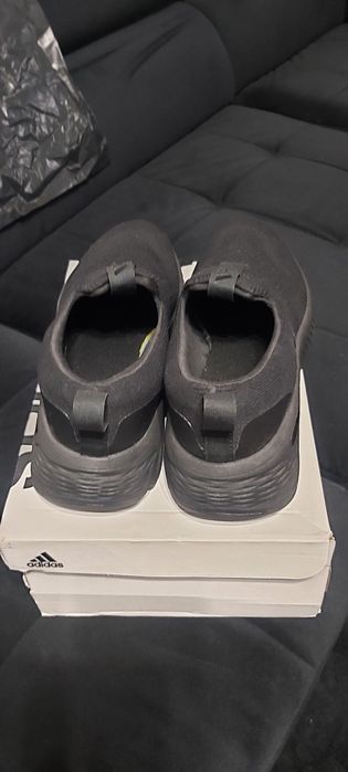 Adidas Cloudfoam  Confort,noi la cutie