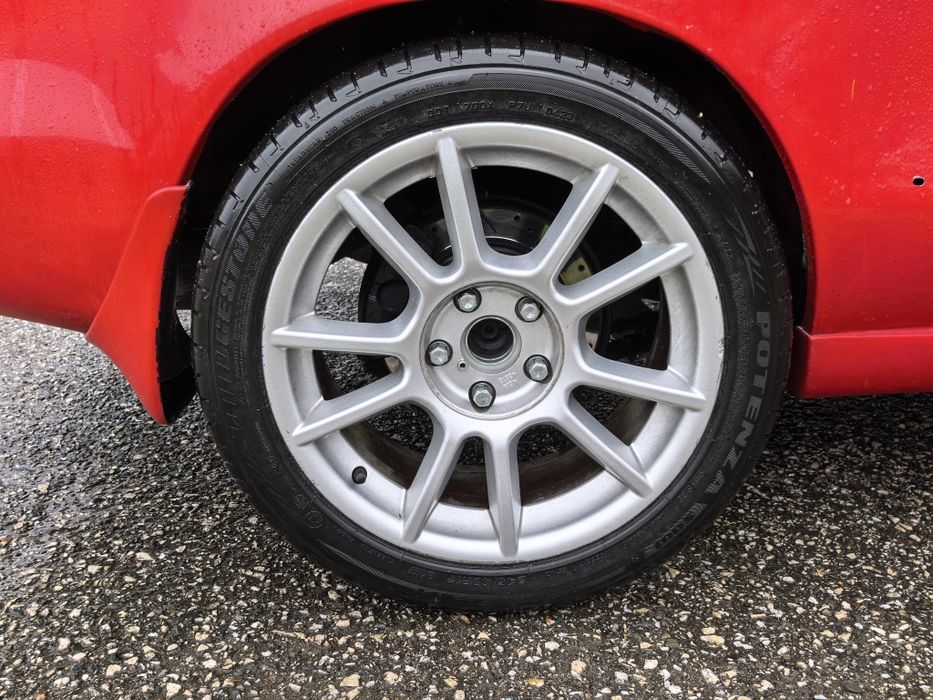 5х114.3 17" Atura 8J 70.4 централен  Et35 нови гуми Bridgestone potenza