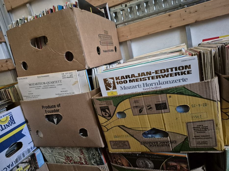 Vând lot 1000lp Discuri Vinil cu muzica clasica mixta pentru pick Up
