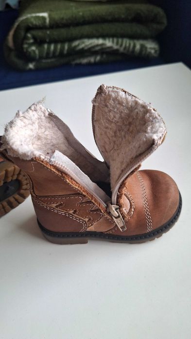 Кожени боти 19 номер