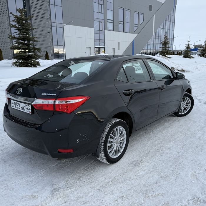 Тойота Королла 2014 г