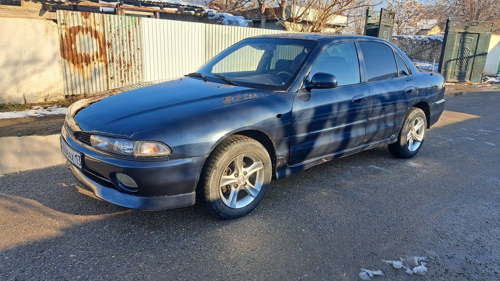 Митсубиси галант Е55