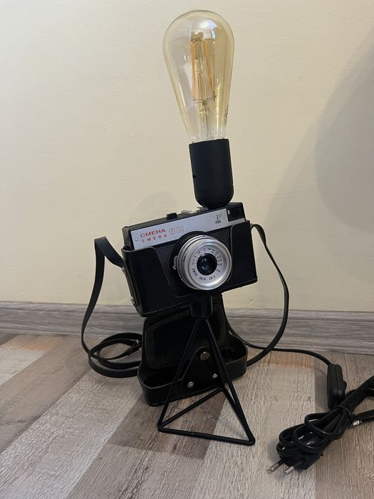 Настолна  лампа.