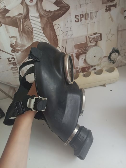 Противогаз ГП - 7 без фильтра и сумки