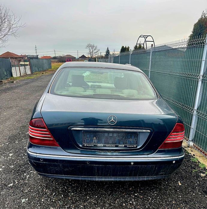Vând  S Class  pt piese