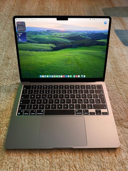 MacBook Air 13 M3 8CPU 10GPU 16GB 512GB 100% sanatatea baterie