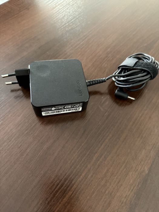 Продаю ноутбук Lenovo