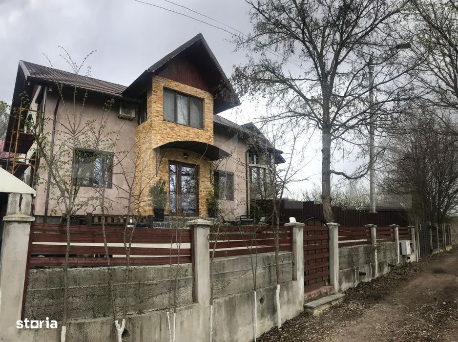 Casa premium cu panorama asupra orasului – garaj dublu, 774 mp tere