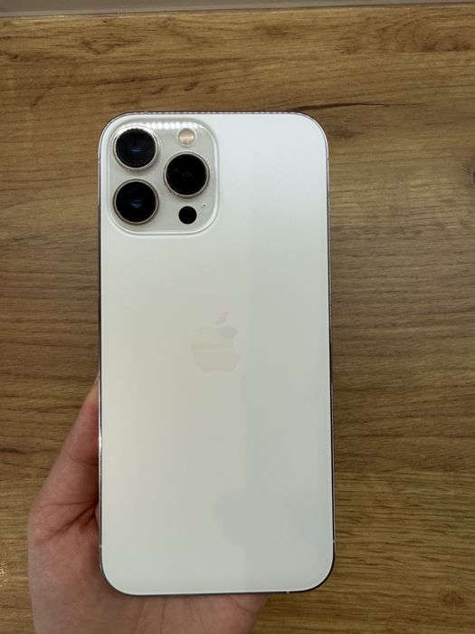 Iphone 13 PRO MAX 256GB SILVER като НОВ!!!