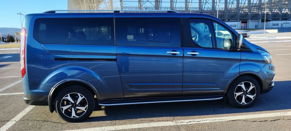 Ford Tourneo Custom Ford turneo custom gama active. 8 locuri.  Motorizare 2.0 diesel 136 k
