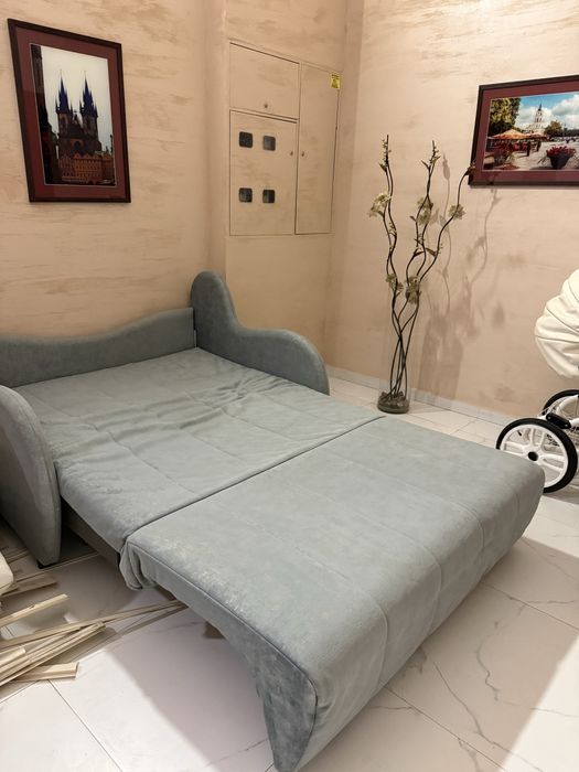 Продам диван на пружине