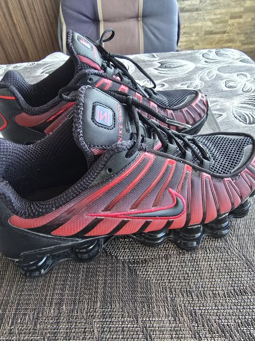 Маратонки Nike Shox
