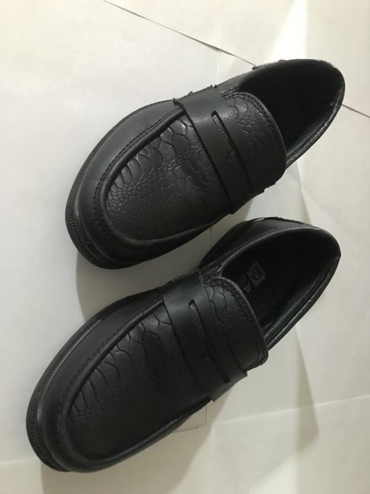 Oqiw jasindagi balalar ushin Tufli