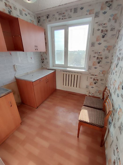 Продается 2-комн (6-50, 5 эт)