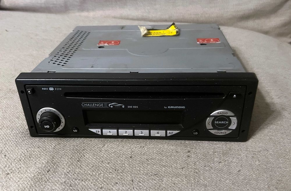 Radio auto Grundig Challenge 200 RDS casetofon 1DIN original