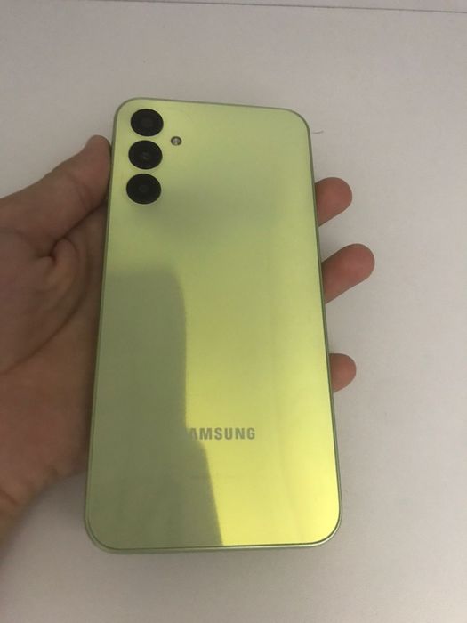 Samsung Galaxy A24