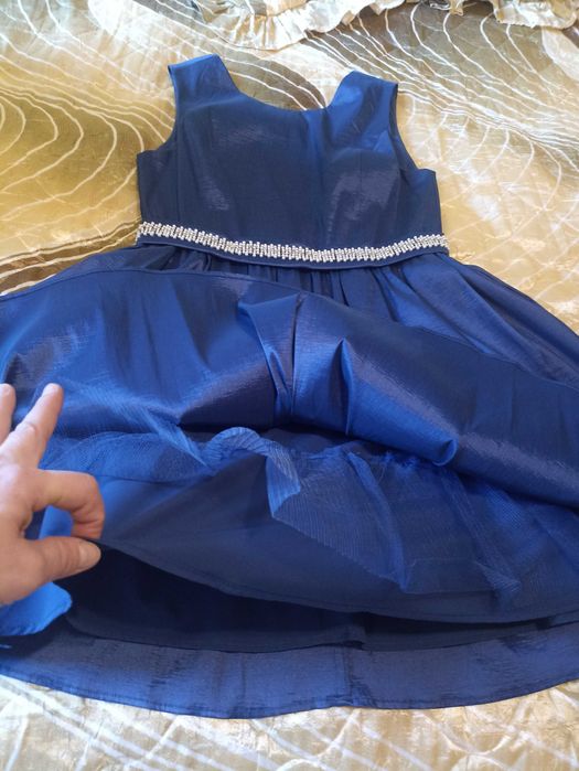 Синя рокля с чанта и обувки