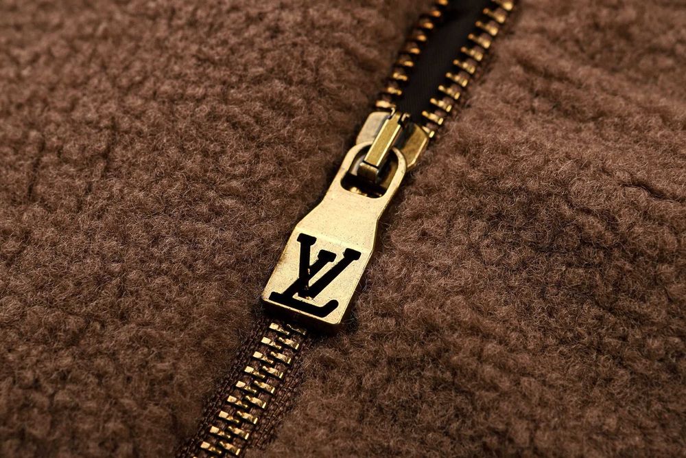 Geaca Louis Vuitton cu blana Premium
