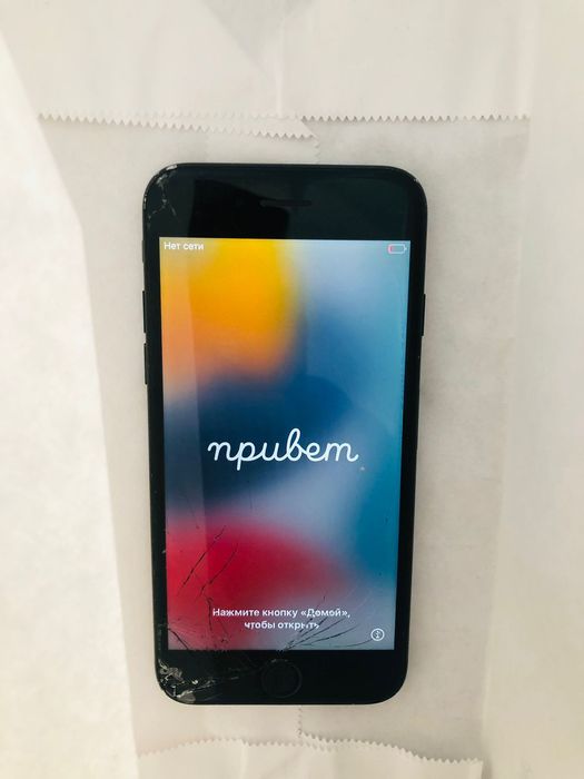 iPhone 7-экран разбит но все работает