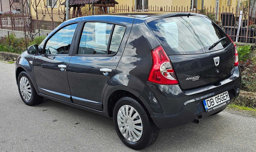 Dacia Sandero/  1.4 / AC- SERVO