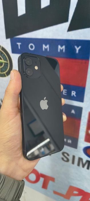 Продам iphone 12 128GB