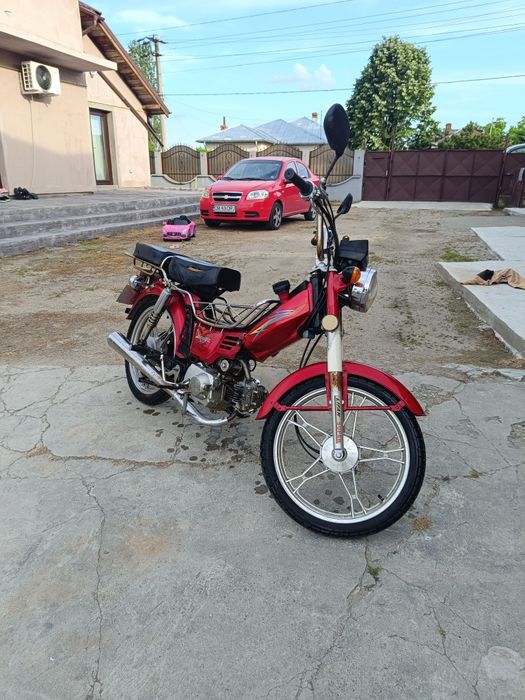 Vând scuter Lifan