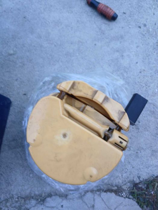 Горивна помпа за Volkswagen golf 5 tdi 105 коня