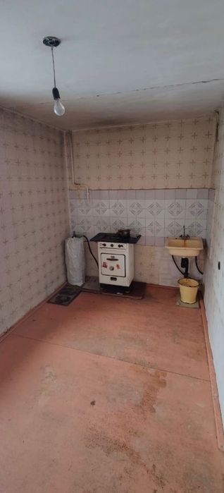 Продам 2хком квартиру район Бензостроя.