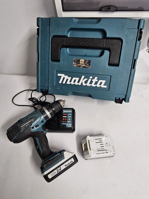 Makita Trusă completă Autofiletanta+ 2 acumulatori+ stație + cutie