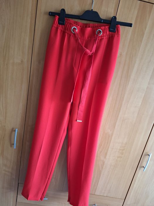 Нов дамски панталон Hugo