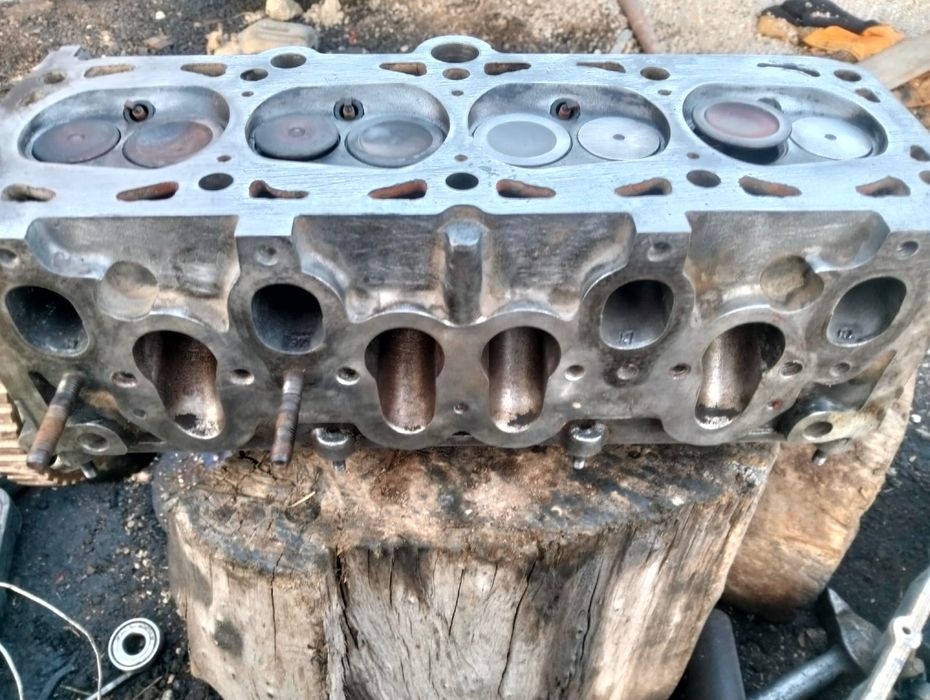 Головка пассат б4. Пассат в4.