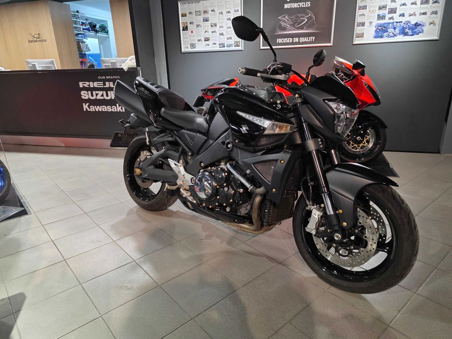 Suzuki B-King 2010 10.000km Garantie 1 an