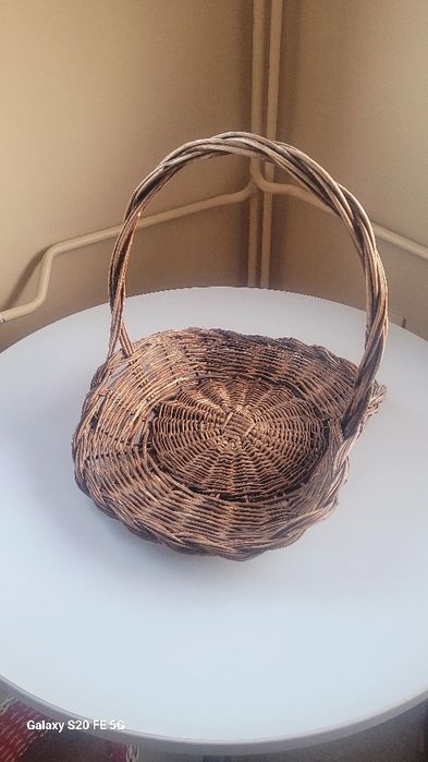 Дървена стенна декоративна фигура Мария и младенец