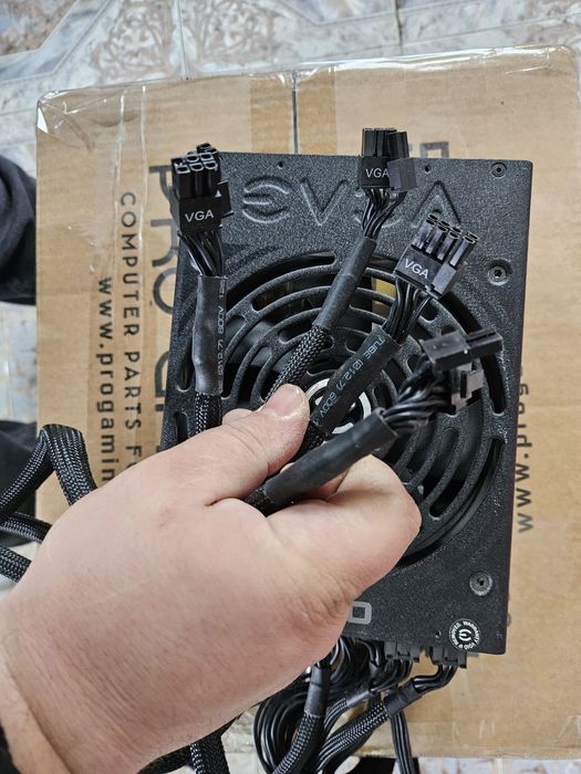 Sursa EVGA 1300G2 SuperNova