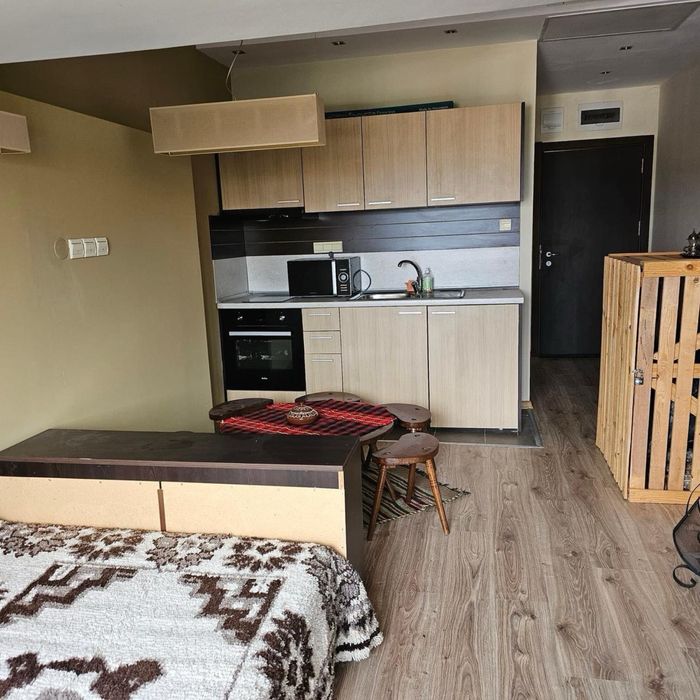 Студио за продажба в жил. сграда с Акт 16 в град Банско